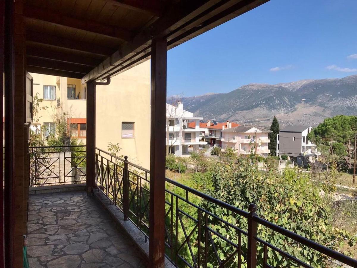 Wooden House In Ioannina Leilighet Eksteriør bilde